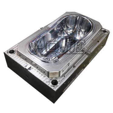 Plastikust sissepritsega vannivorm